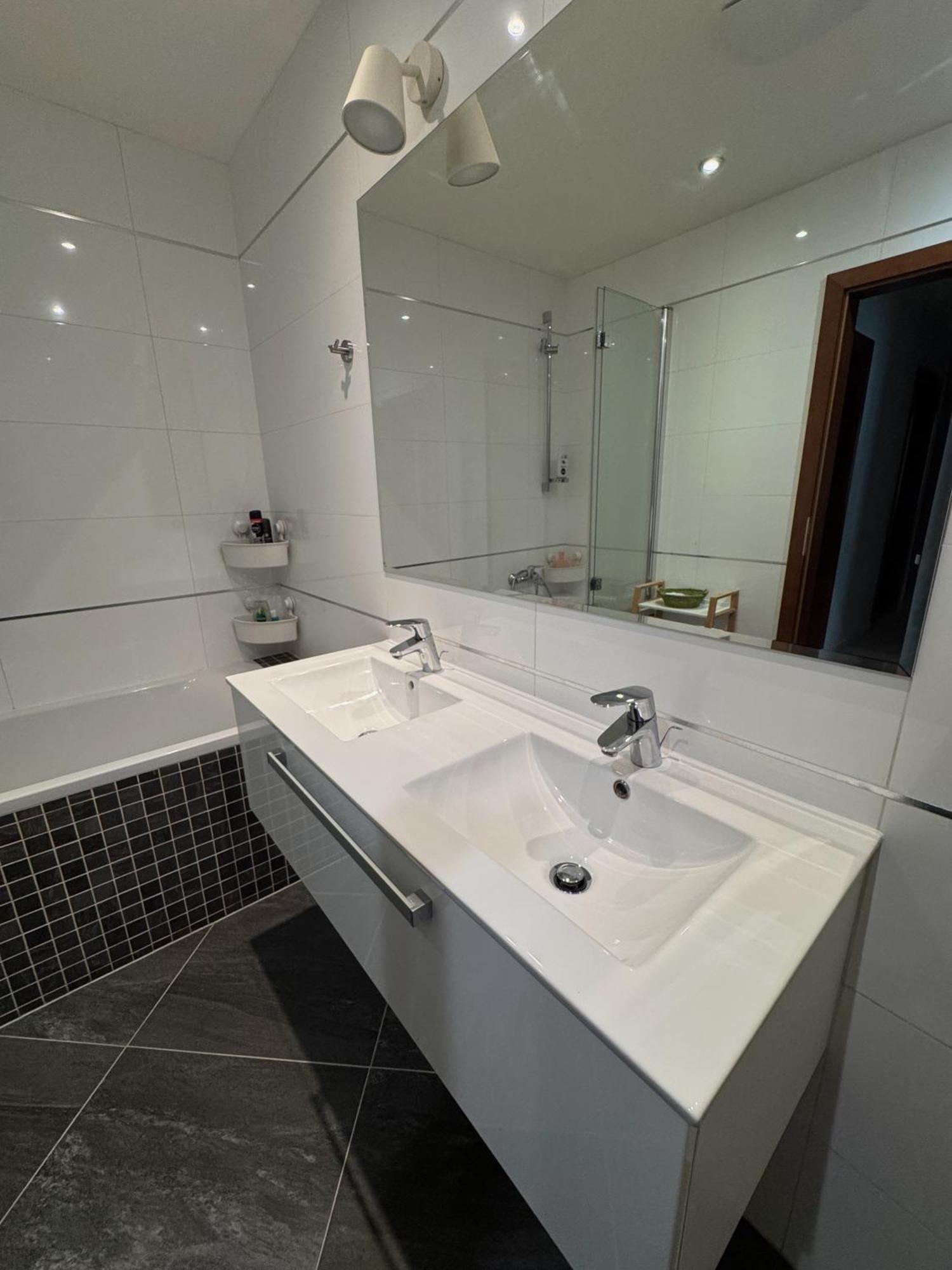 Apartman Palma - 15 Min Od Centra Prahy Praha Exteriér fotografie
